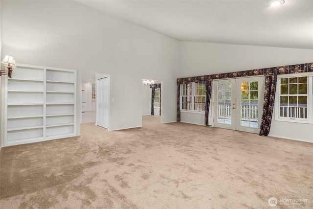 28033 194th Place SE, Kent, WA 98042