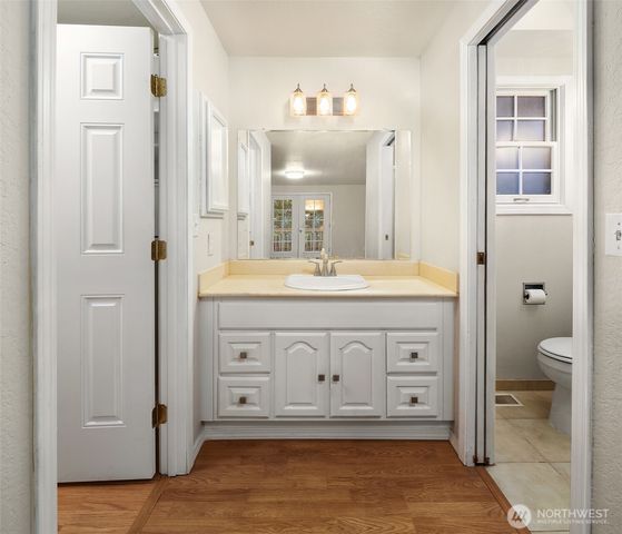 28033 194th Place SE, Kent, WA 98042