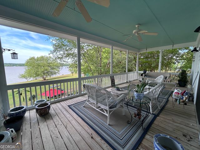 1580 Shady Oaks Lane, Greensboro, GA 30642