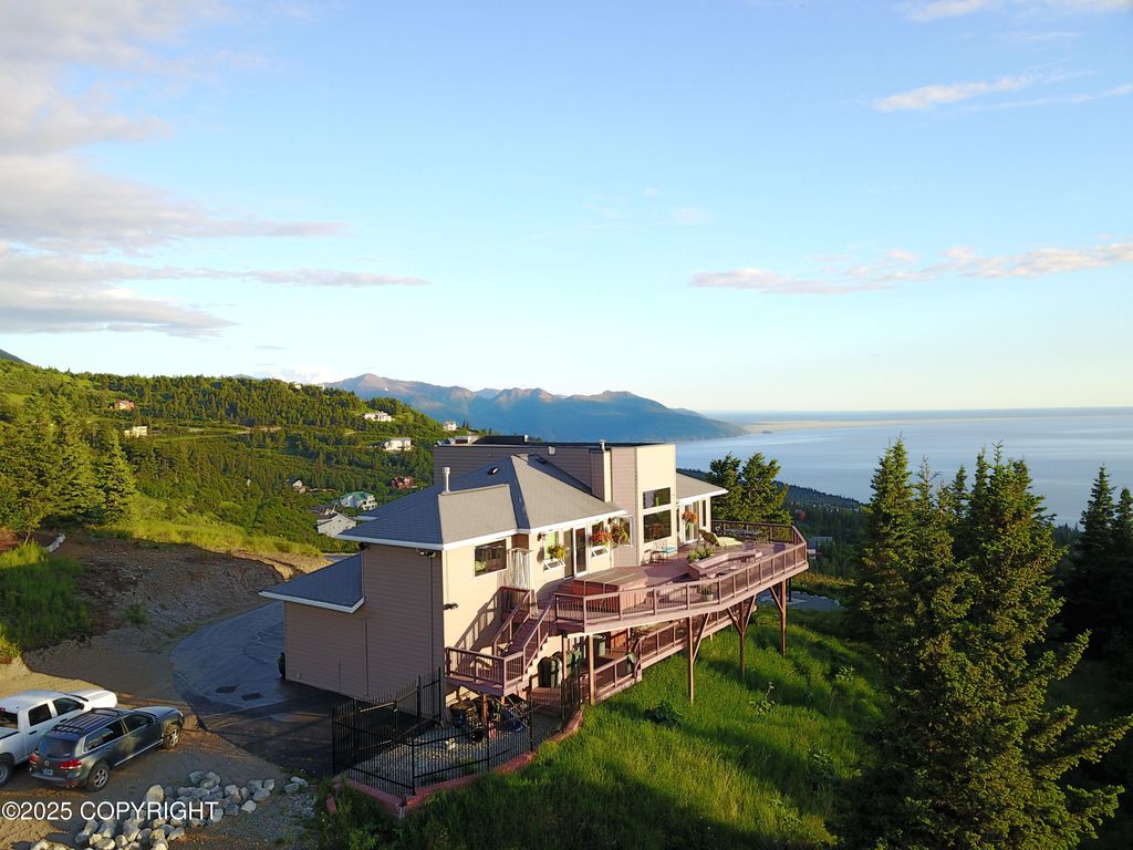 16971 Mount McKinley View Drive, Anchorage, AK 99516
