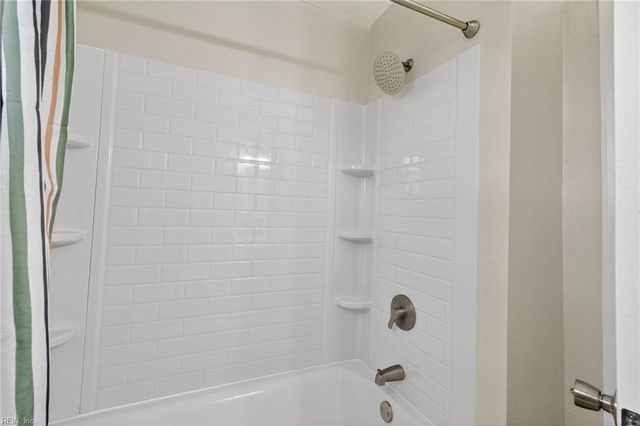 1554 N King ST, Hampton, VA 23669