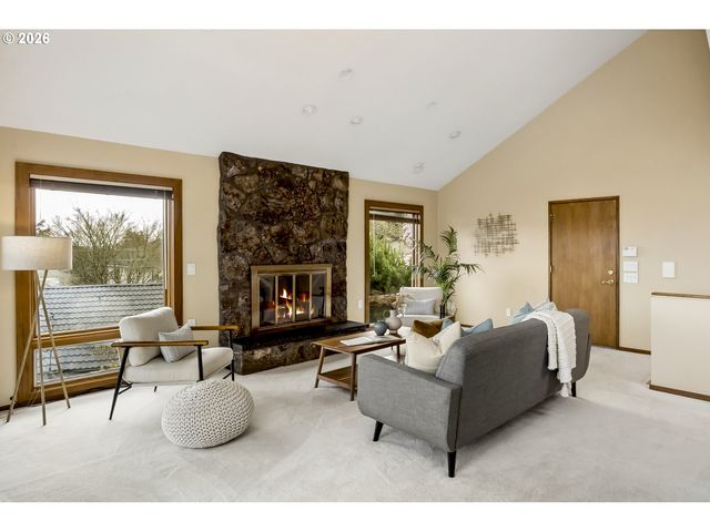 2912 ORCHARD HILL Pl, Lake Oswego, OR 97035