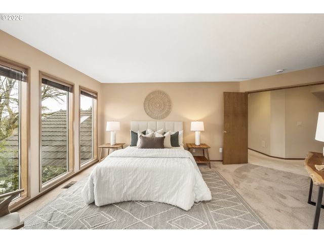 2912 ORCHARD HILL Pl, Lake Oswego, OR 97035