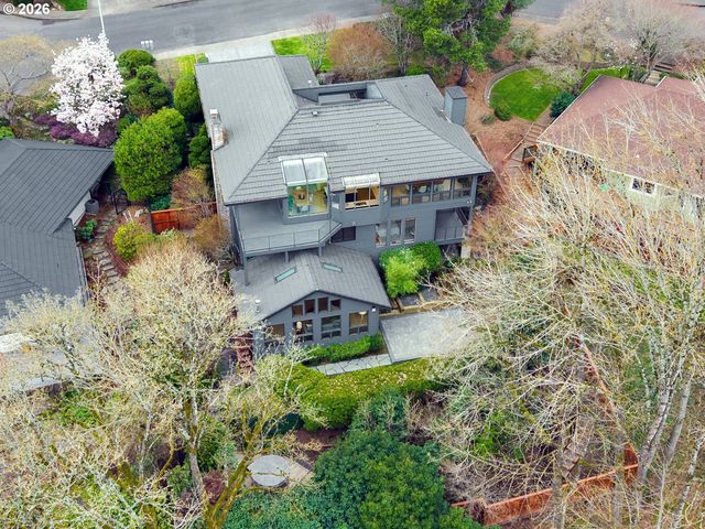 2912 ORCHARD HILL Pl, Lake Oswego, OR 97035