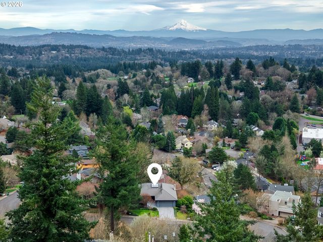 2912 ORCHARD HILL Pl, Lake Oswego, OR 97035