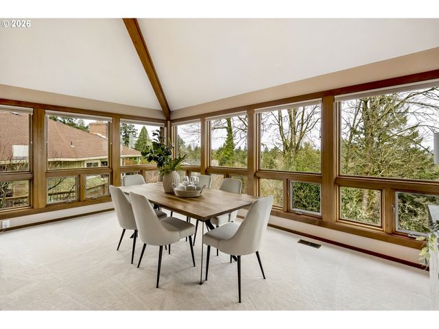 2912 ORCHARD HILL Pl, Lake Oswego, OR 97035