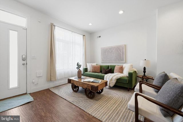 1720 INGERSOLL ST, Philadelphia, PA 19121
