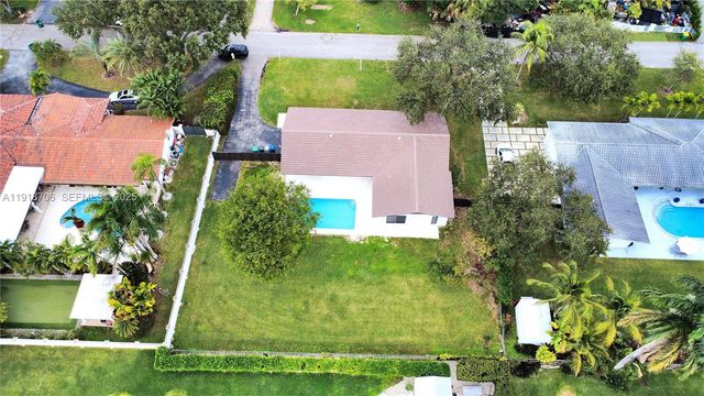 9760 SW 119th St, Miami, FL 33176