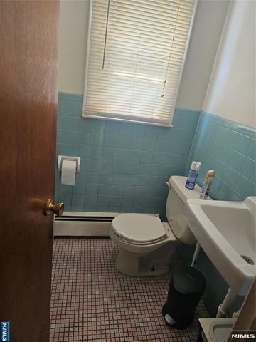 100 Church Street, Lodi, NJ 07644