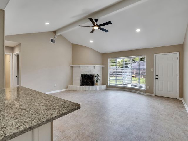 11010 Whittingham Lane, Houston, TX 77099