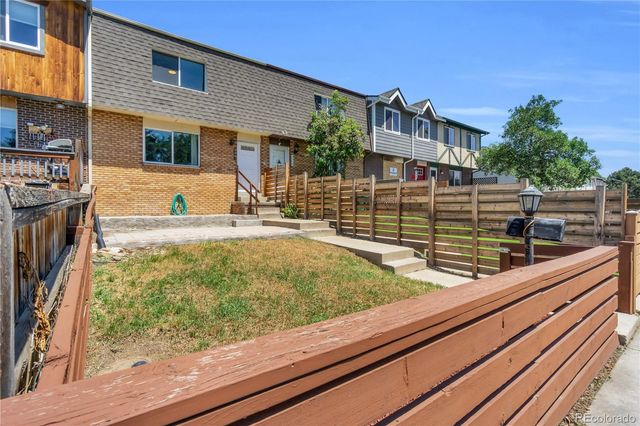 9461 W 47th Avenue, Wheat Ridge, CO 80033