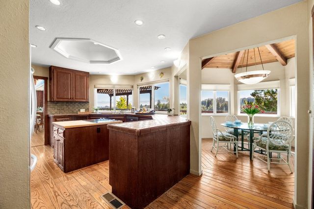 257 Oak Hill, Watsonville, CA 95076