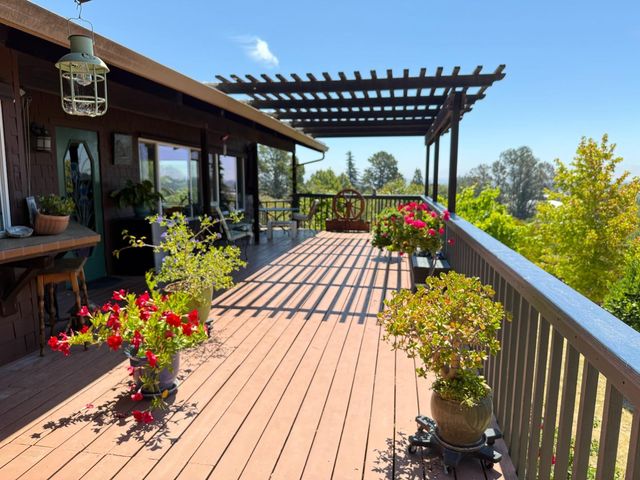 257 Oak Hill, Watsonville, CA 95076