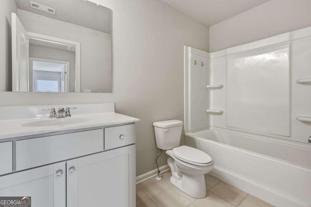 6496 CROSSCREEK Lane, Flowery Branch, GA 30542