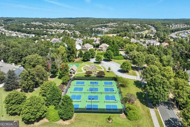 6496 CROSSCREEK Lane, Flowery Branch, GA 30542