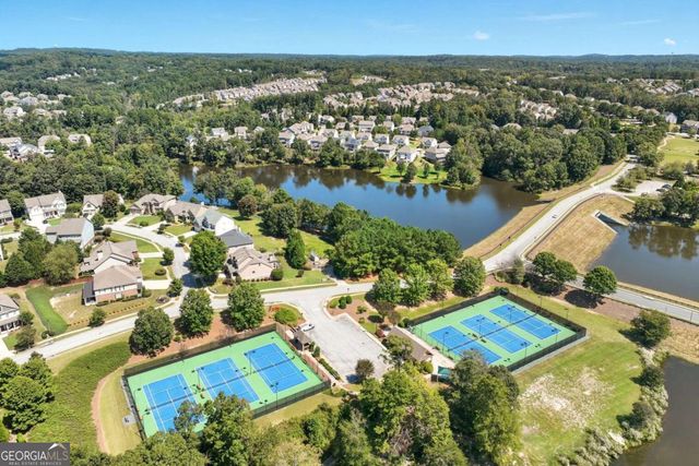 6496 CROSSCREEK Lane, Flowery Branch, GA 30542