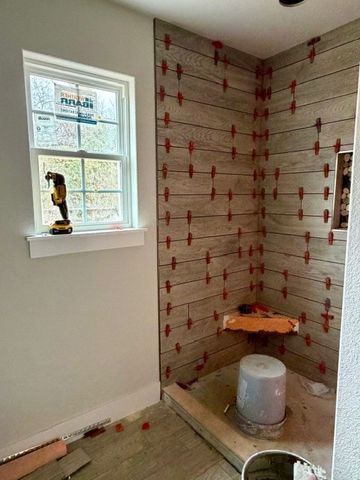 301 E Copper Leaf Drive, Siloam Springs, AR 72761