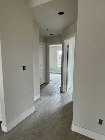 301 E Copper Leaf Drive, Siloam Springs, AR 72761