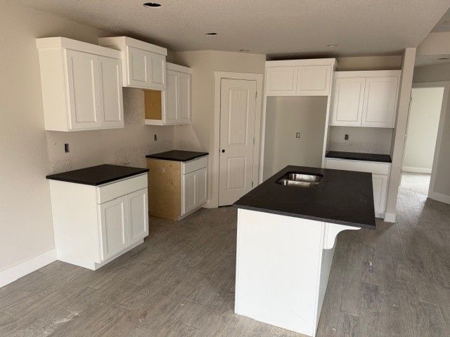 301 E Copper Leaf Drive, Siloam Springs, AR 72761