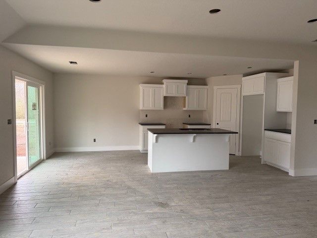 301 E Copper Leaf Drive, Siloam Springs, AR 72761