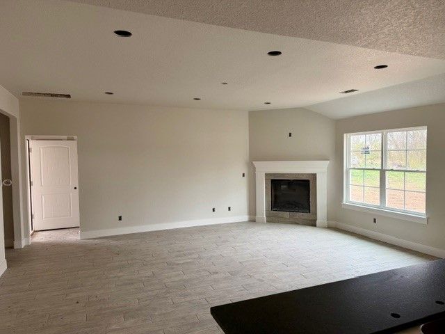 301 E Copper Leaf Drive, Siloam Springs, AR 72761