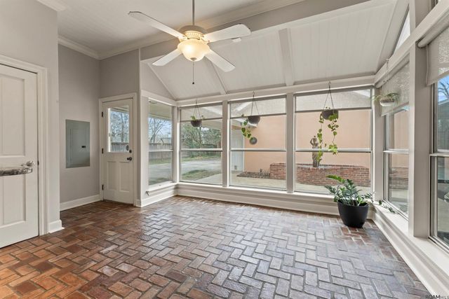 5743 Belle Grove Ave, Baton Rouge, LA 70820