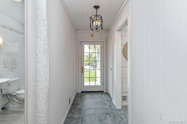 10 Fortune Court, Commack, NY 11725