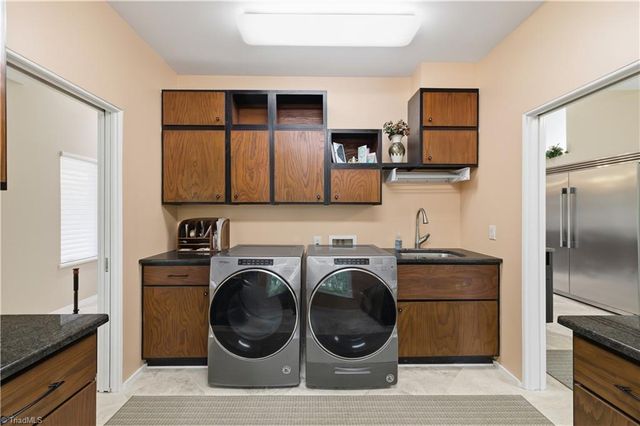 501 W Poplar Ridge Court, Greensboro, NC 27455