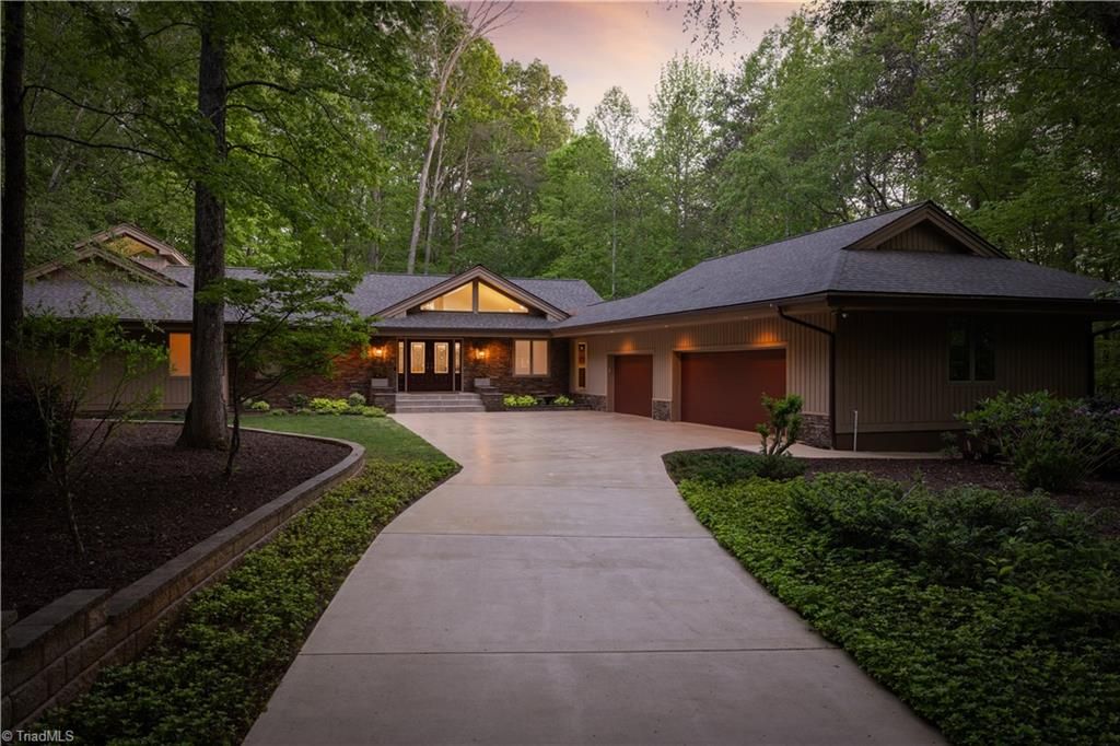 501 W Poplar Ridge Court, Greensboro, NC 27455