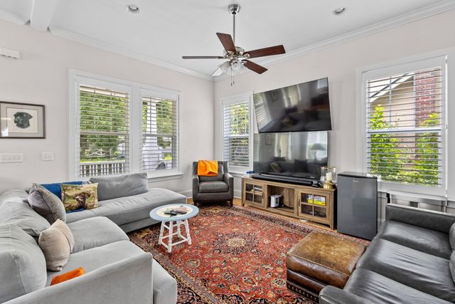 4 Saint Margaret Street, Charleston, SC 29403