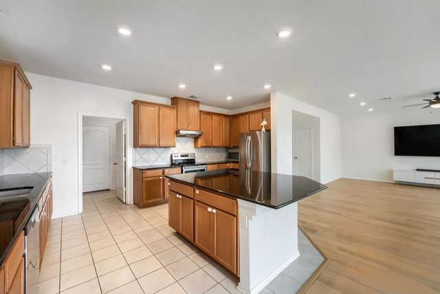 12637 Orchard Grove LN, Manor, TX 78653
