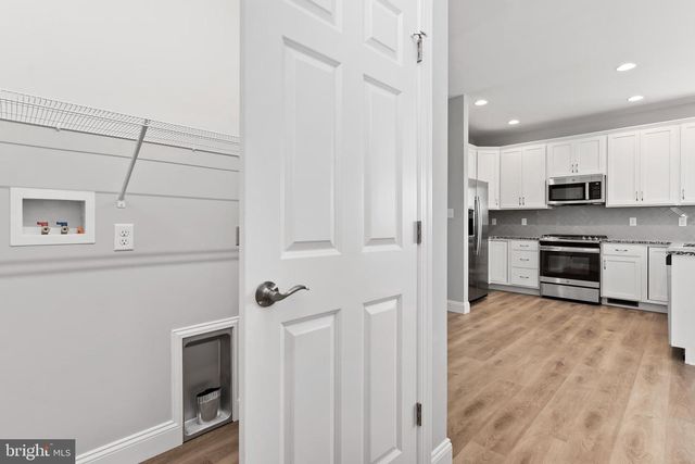 670 BRITTANY DRIVE, Mechanicsburg, PA 17055