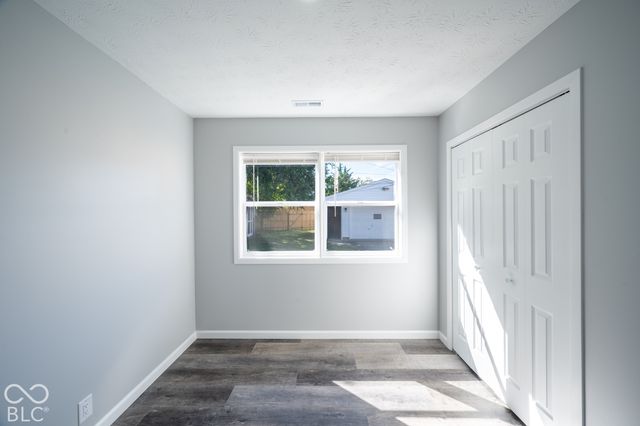 2808 Sangster Avenue, Indianapolis, IN 46218