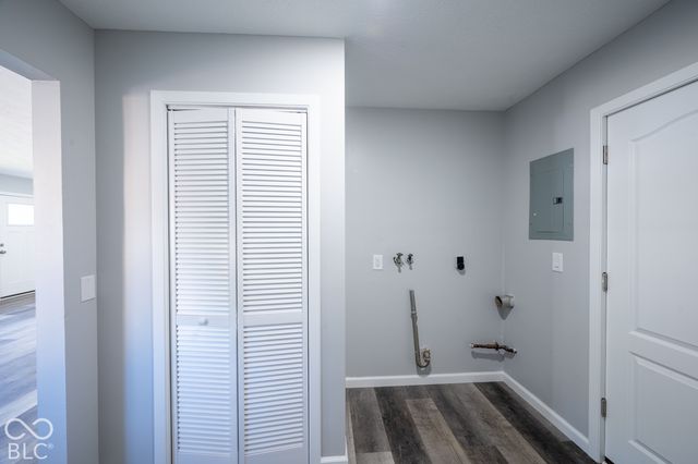 2808 Sangster Avenue, Indianapolis, IN 46218