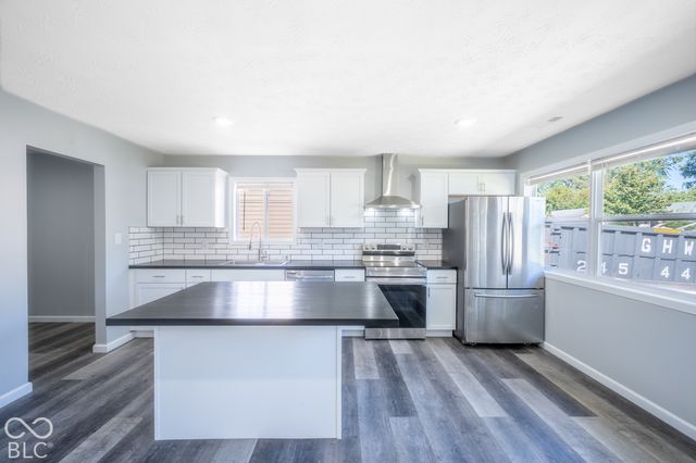 2808 Sangster Avenue, Indianapolis, IN 46218