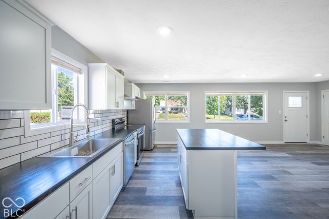 2808 Sangster Avenue, Indianapolis, IN 46218