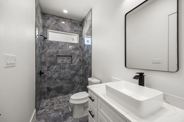 6318 Sugar Bush, Magnolia, TX 77354