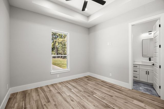 6318 Sugar Bush, Magnolia, TX 77354