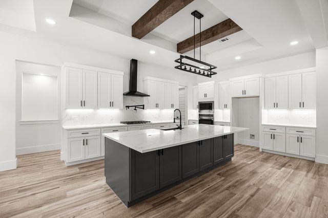 6318 Sugar Bush, Magnolia, TX 77354