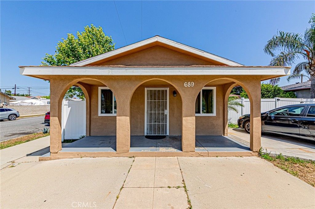 1060 S Rebecca, Pomona, CA 91766 — exterior