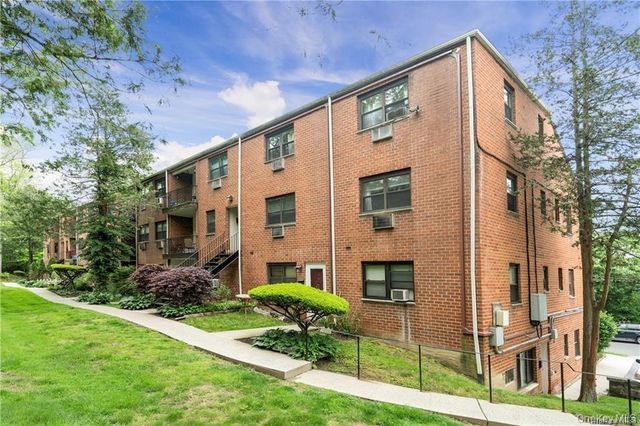 59 Fieldstone Drive 14, Hartsdale, NY 10530