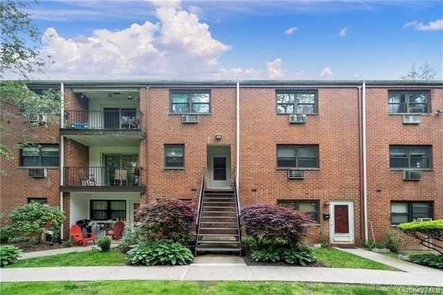 59 Fieldstone Drive 14, Hartsdale, NY 10530