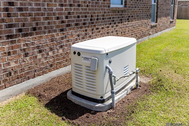 4435 Union Dr, Addis, LA 70710