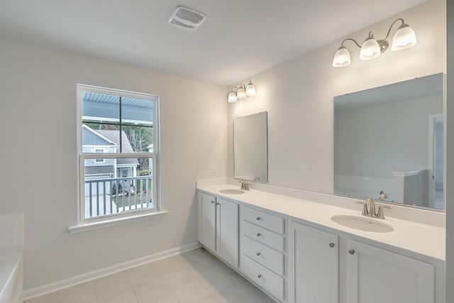 135 Brant Drive, Summerville, SC 29483