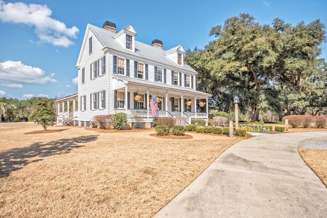 135 Brant Drive, Summerville, SC 29483