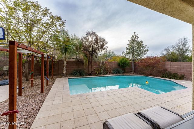 8417 N Sand Flower Road, Tucson, AZ 85743