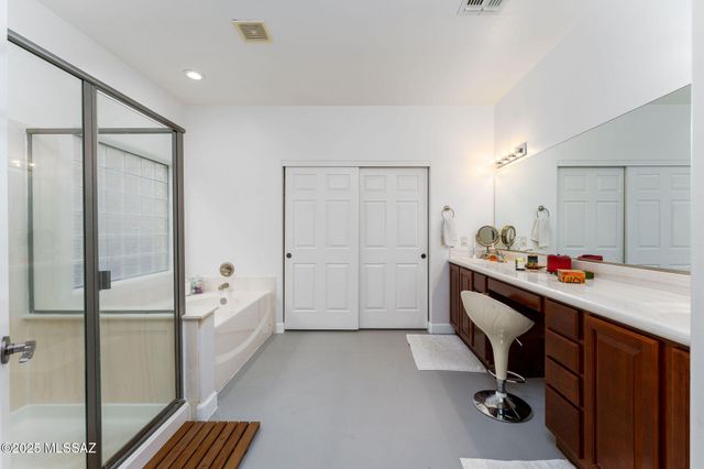 8417 N Sand Flower Road, Tucson, AZ 85743