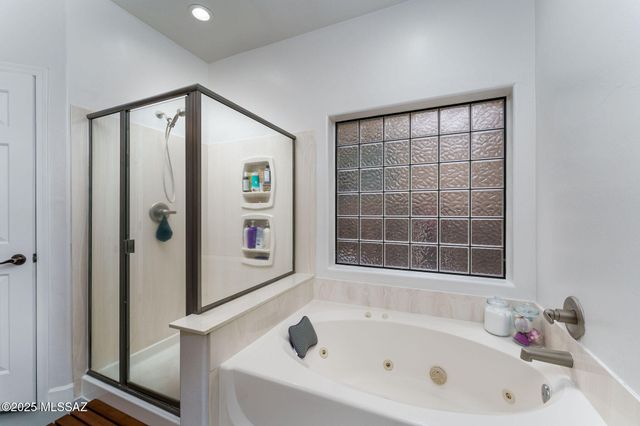 8417 N Sand Flower Road, Tucson, AZ 85743