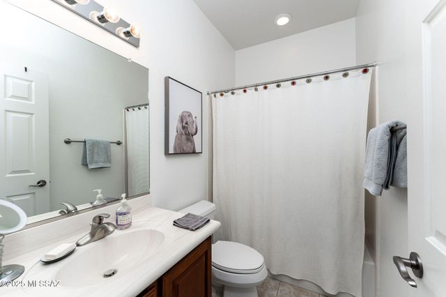 8417 N Sand Flower Road, Tucson, AZ 85743