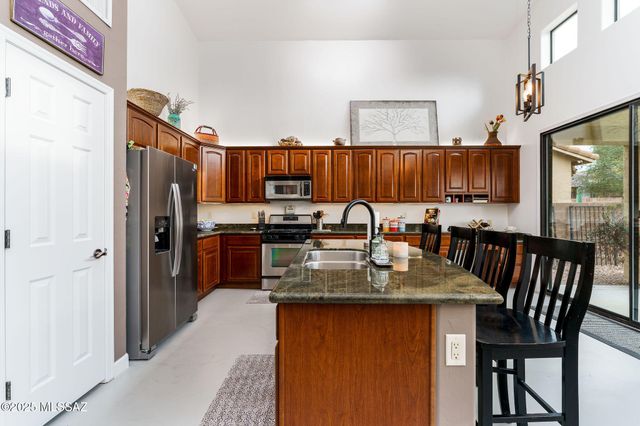 8417 N Sand Flower Road, Tucson, AZ 85743